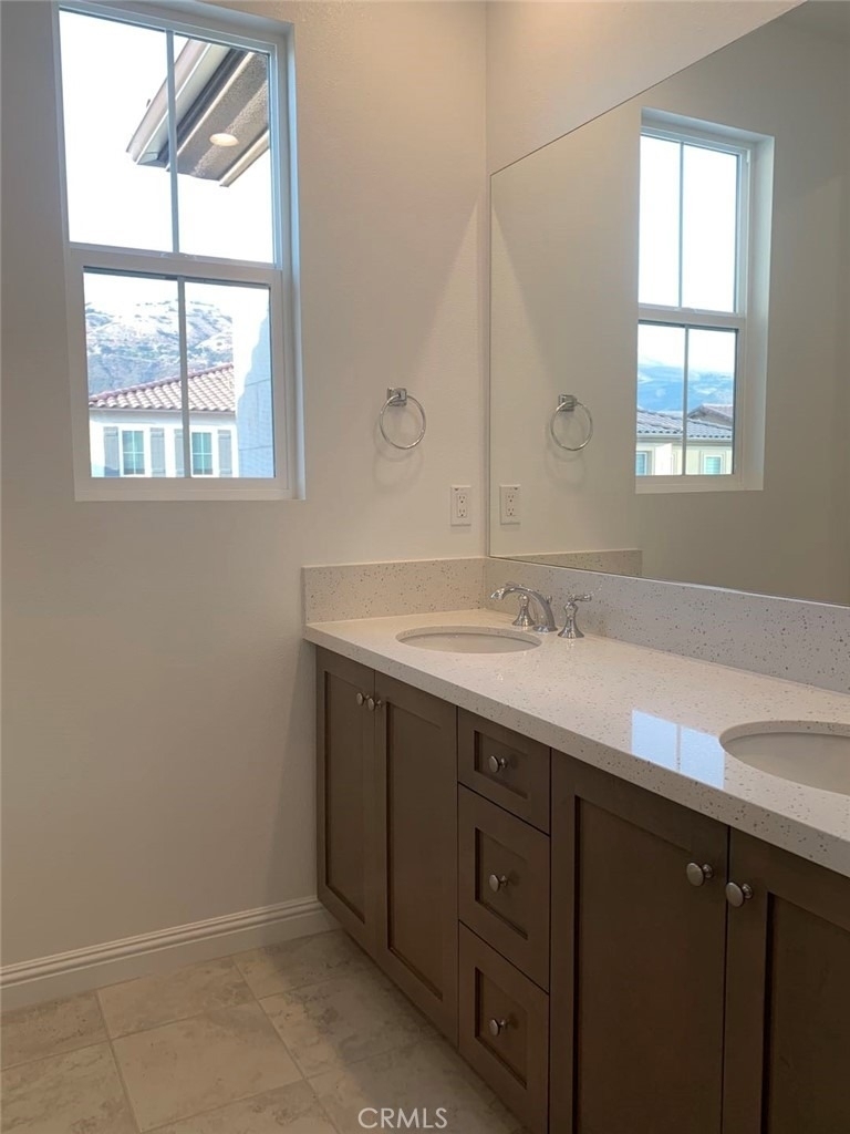 20816 Pinecone Circle - Photo 3