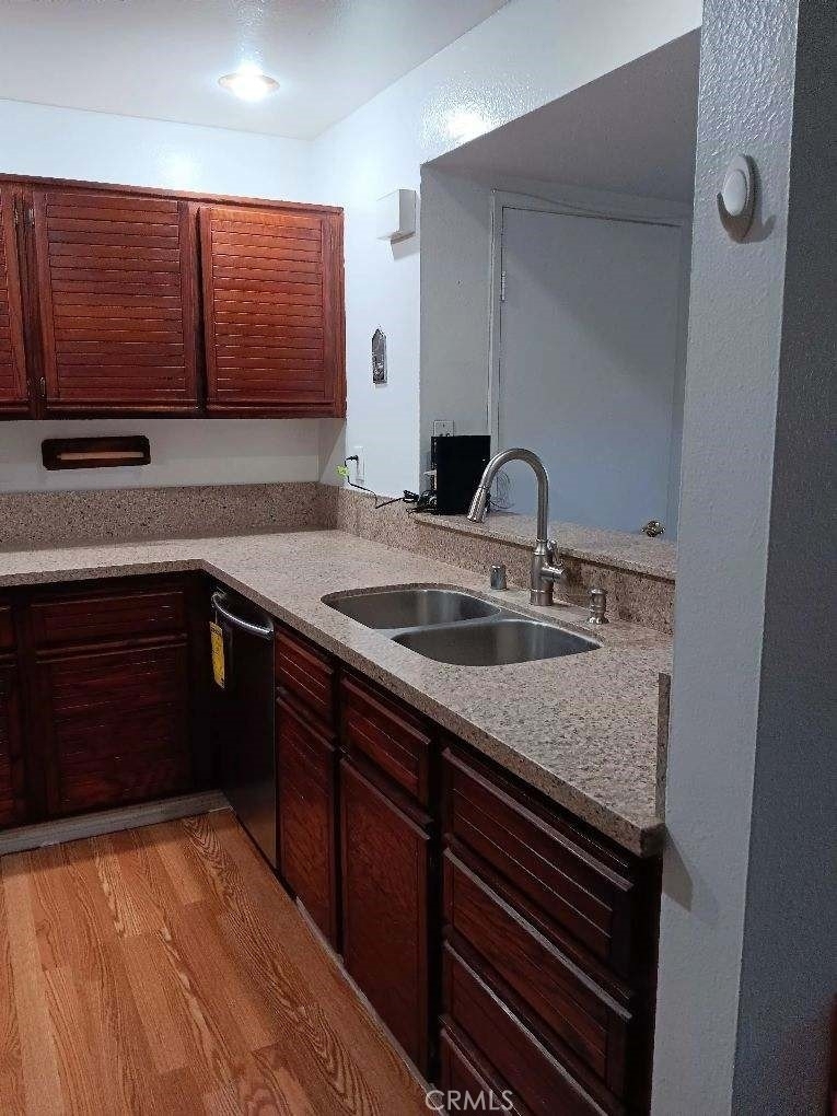 25712 Le Parc - Photo 3