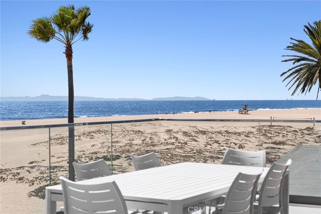 800 W Oceanfront - Photo 15