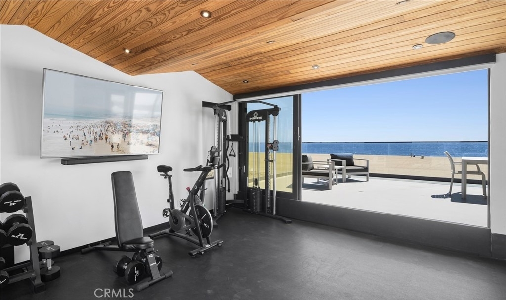 800 W Oceanfront - Photo 13