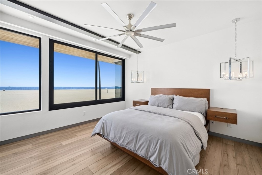 800 W Oceanfront - Photo 11