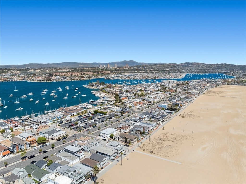 800 W Oceanfront - Photo 31