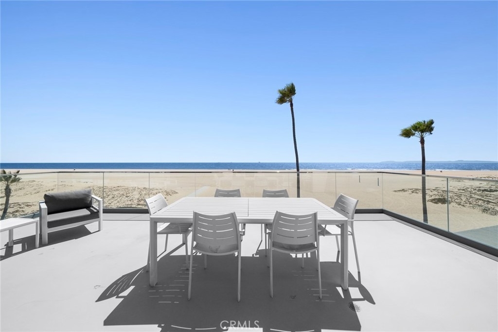800 W Oceanfront - Photo 14