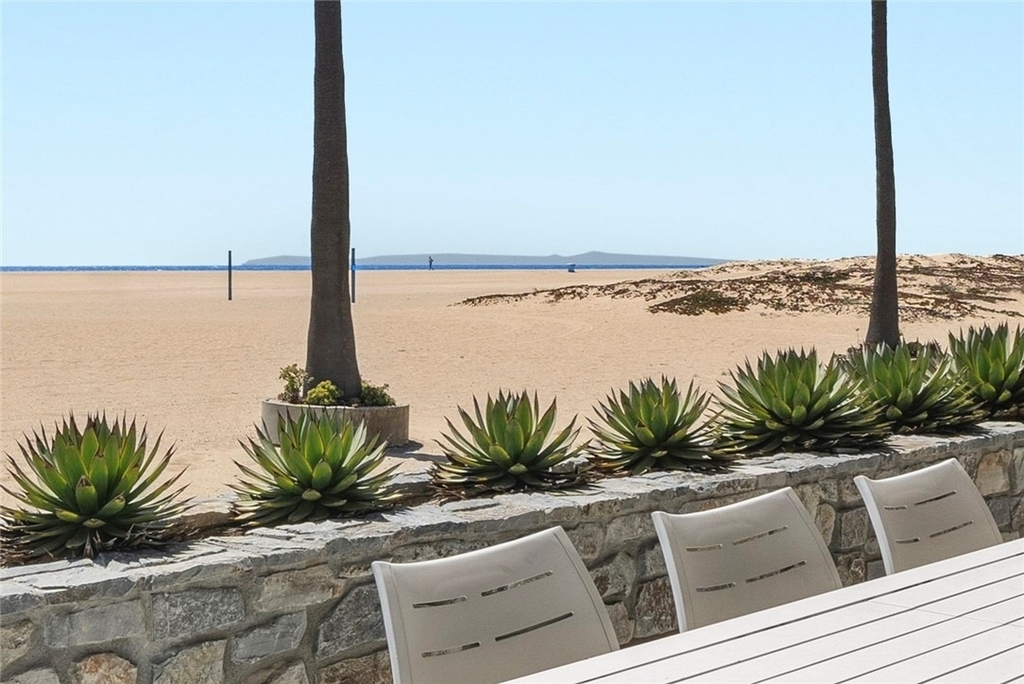 800 W Oceanfront - Photo 7
