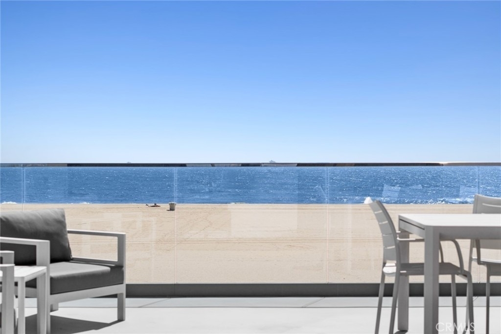 800 W Oceanfront - Photo 16