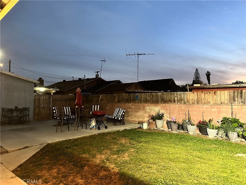 7459 Ysmael Villegas Street - Photo 5