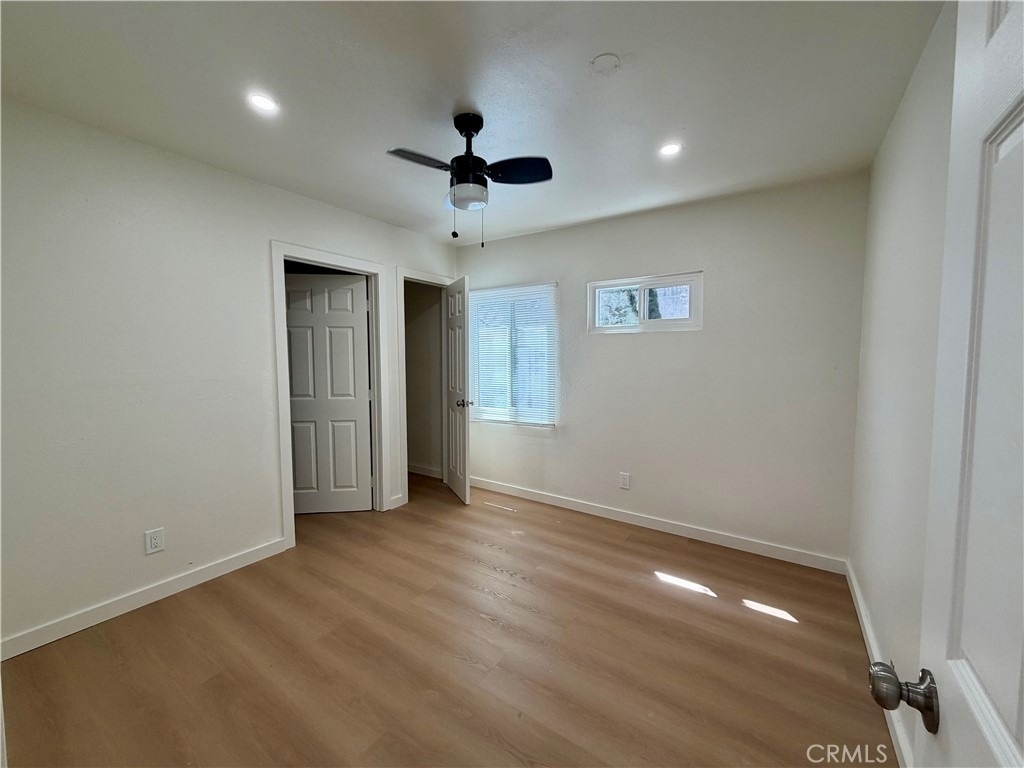 1426 W 83rd - Photo 8