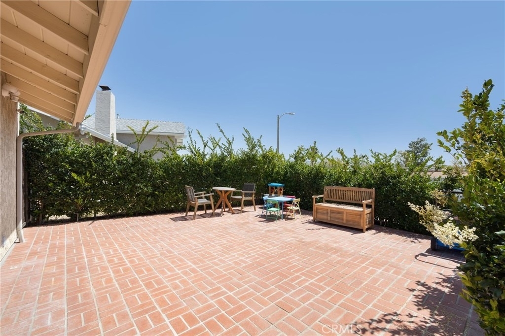10341 Kurt - Photo 1