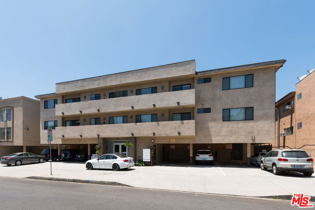 931 N Alfred Street - Photo 19