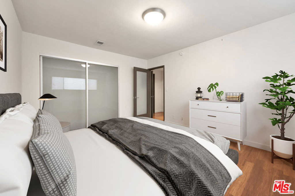 931 N Alfred Street - Photo 7