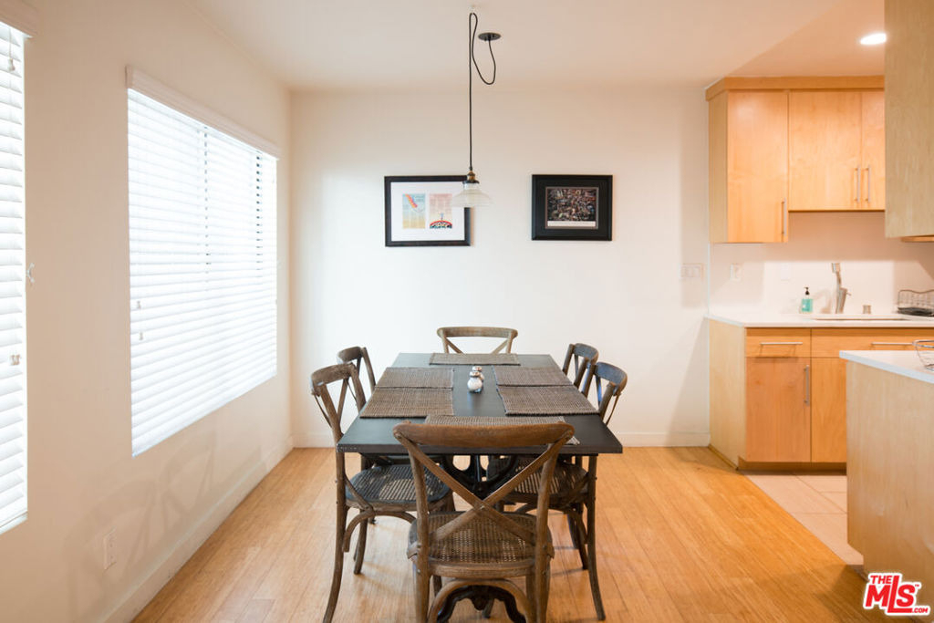 931 N Alfred Street - Photo 25