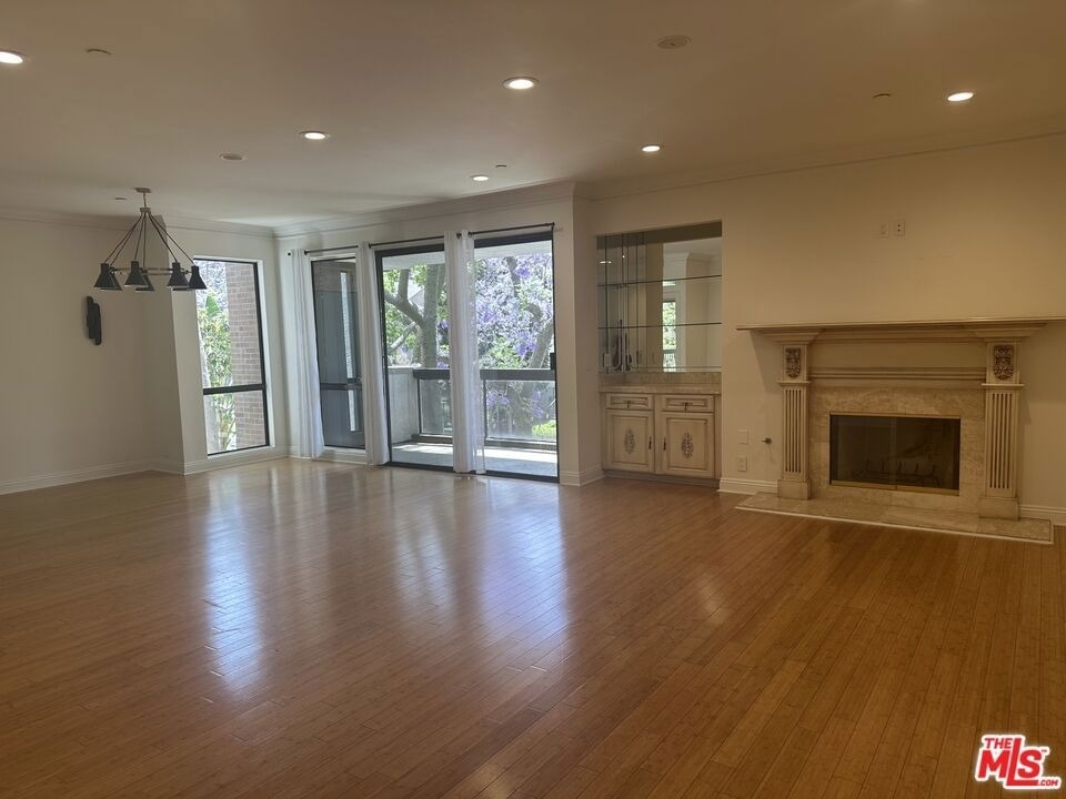 324 N Palm Drive - Photo 51