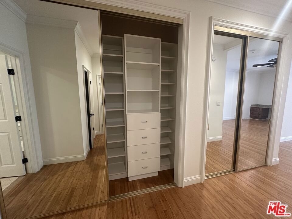 324 N Palm Drive - Photo 34