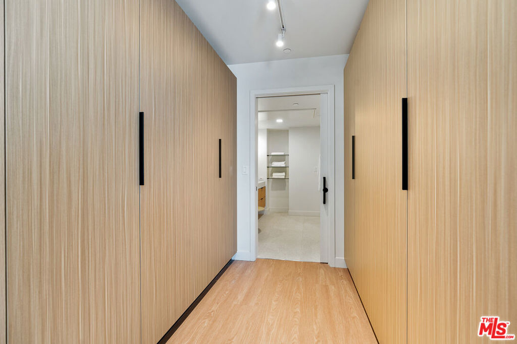 3688 Overland Avenue - Photo 9