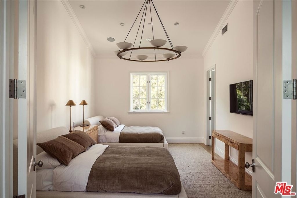 11579 W Sunset Boulevard - Photo 18