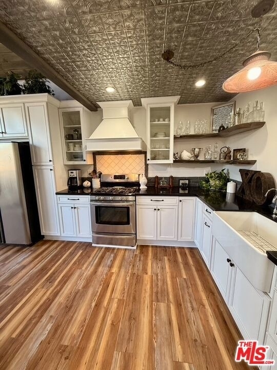 370 Main Street - Photo 4
