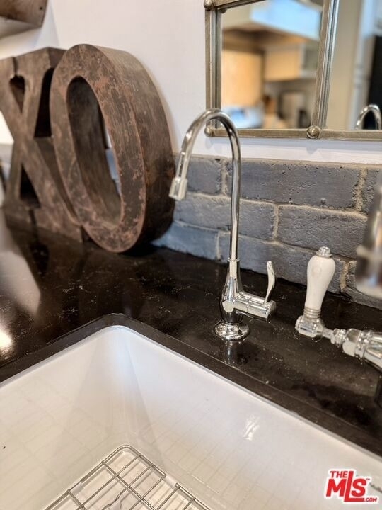 370 Main Street - Photo 7