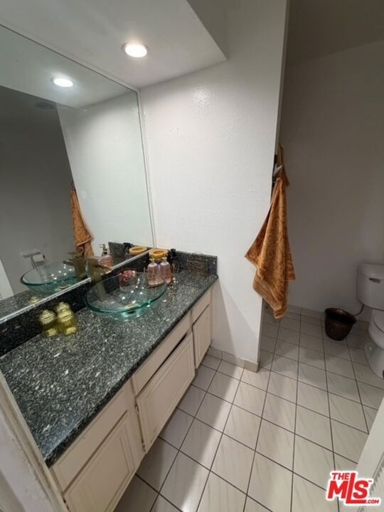 1215 Brockton Avenue - Photo 12