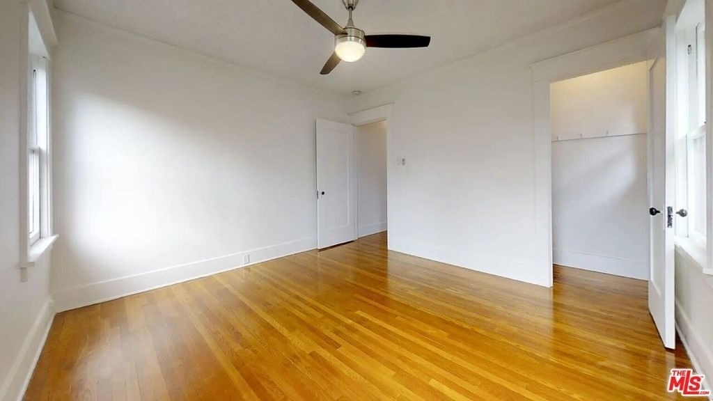 1260 N Flores Street - Photo 8