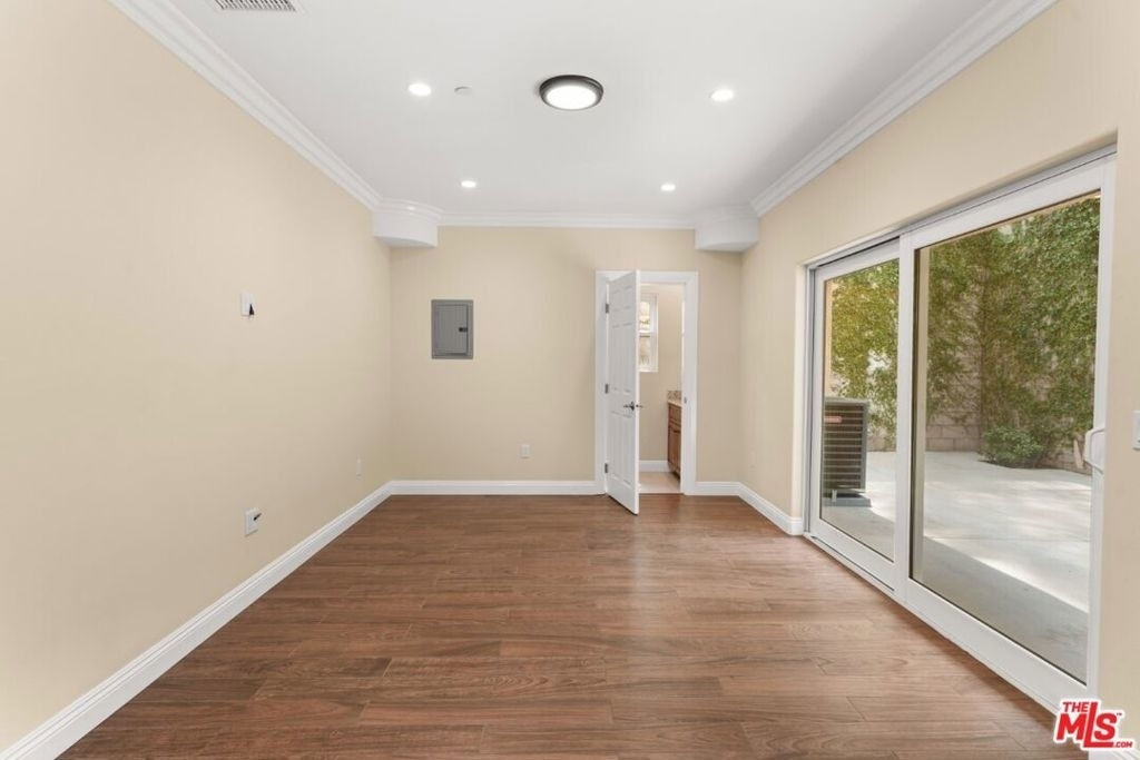 1630 Bridgeport Drive - Photo 18