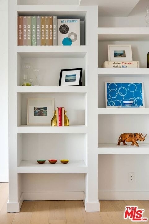 838 N Doheny Drive - Photo 14