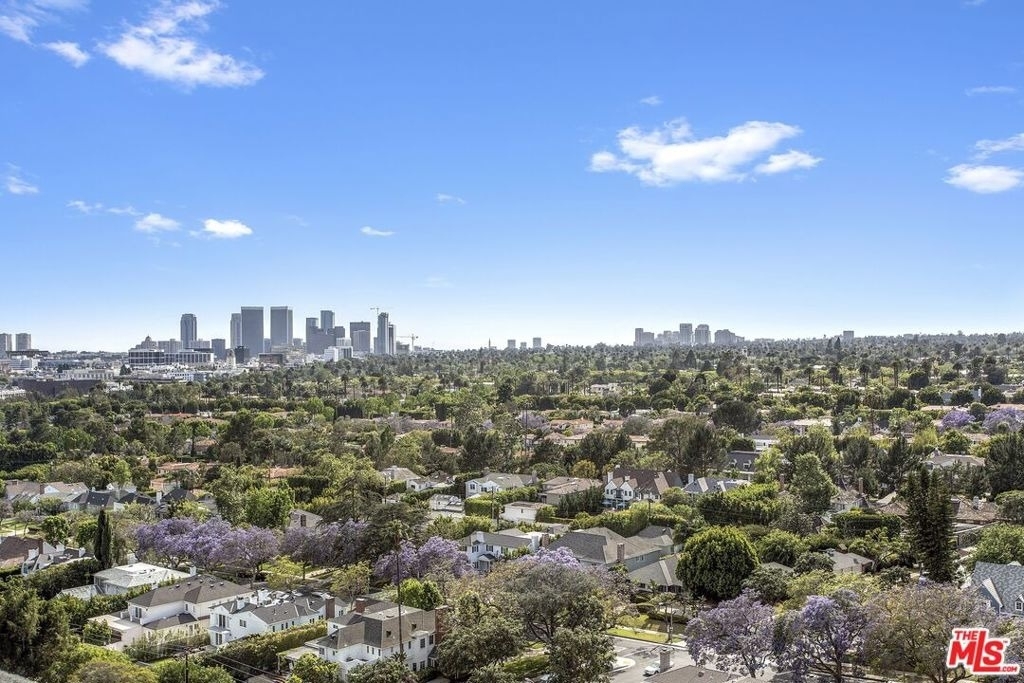 838 N Doheny Drive - Photo 40