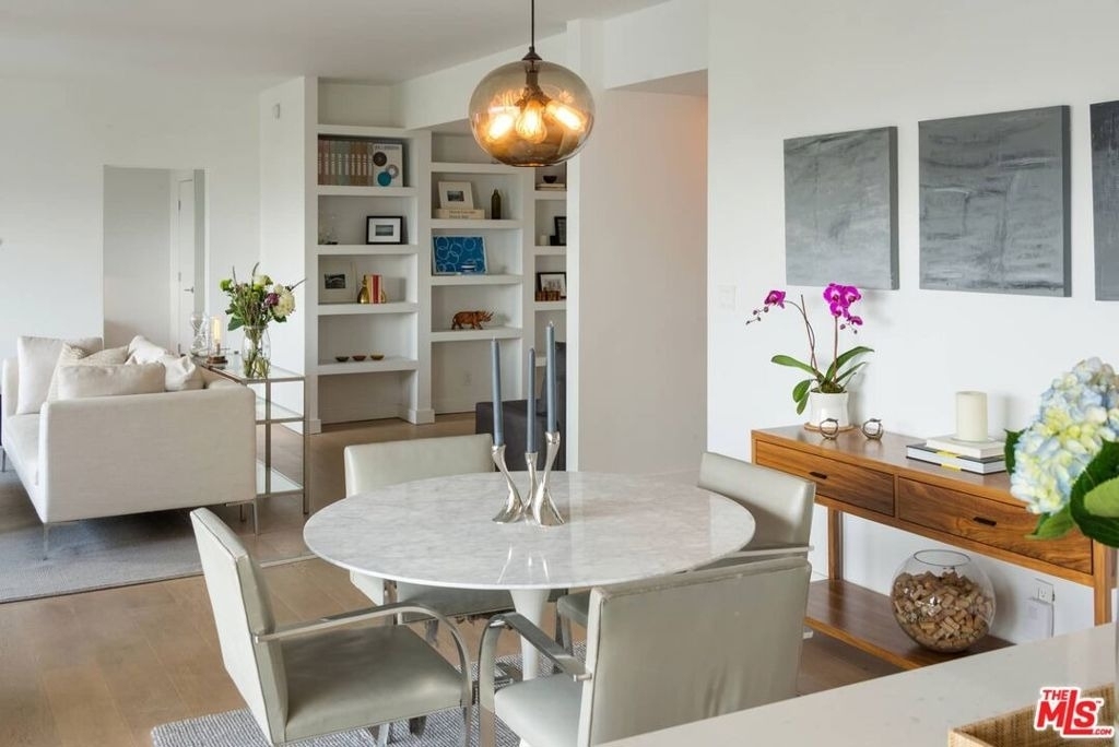 838 N Doheny Drive - Photo 8