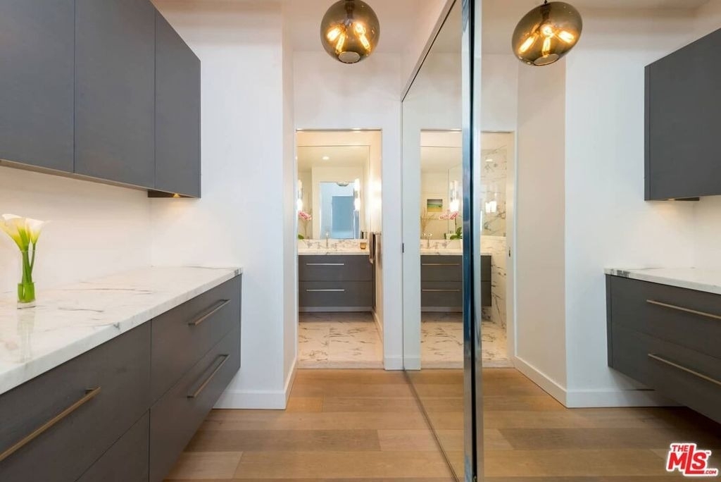 838 N Doheny Drive - Photo 21