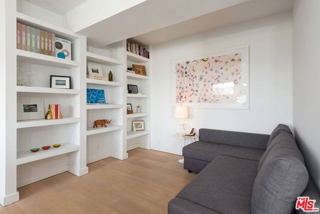 838 N Doheny Drive - Photo 13