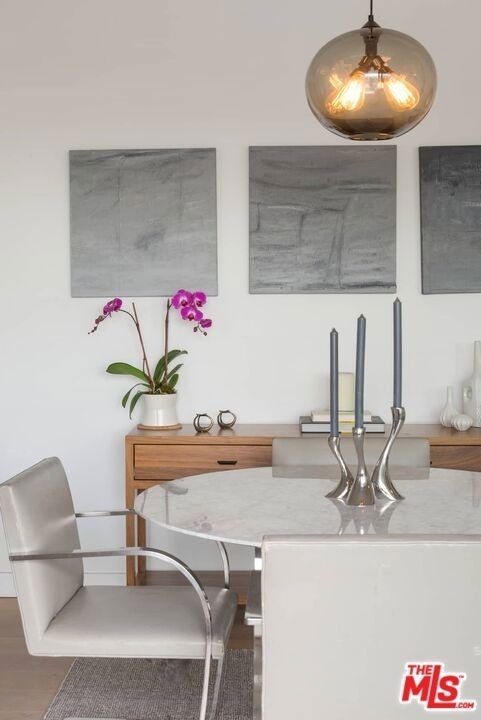 838 N Doheny Drive - Photo 10