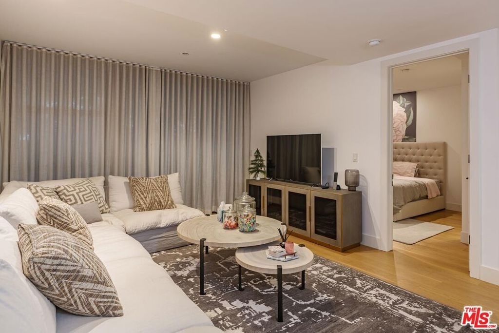 10777 Wilshire Boulevard - Photo 22