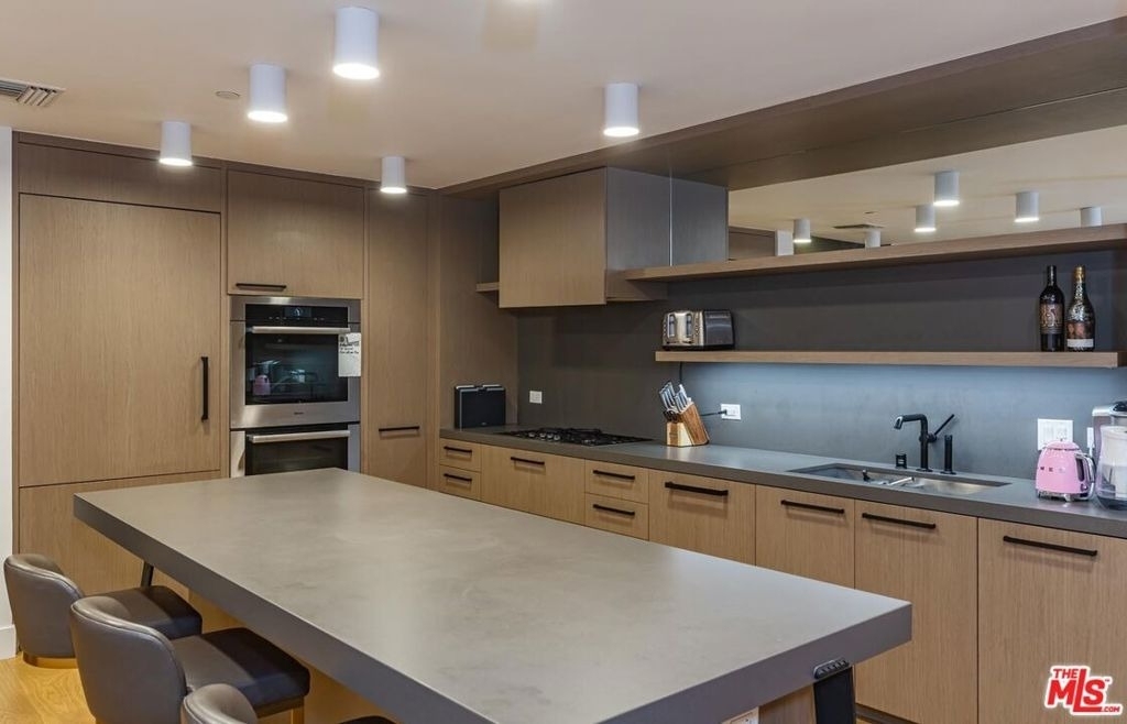 10777 Wilshire Boulevard - Photo 6