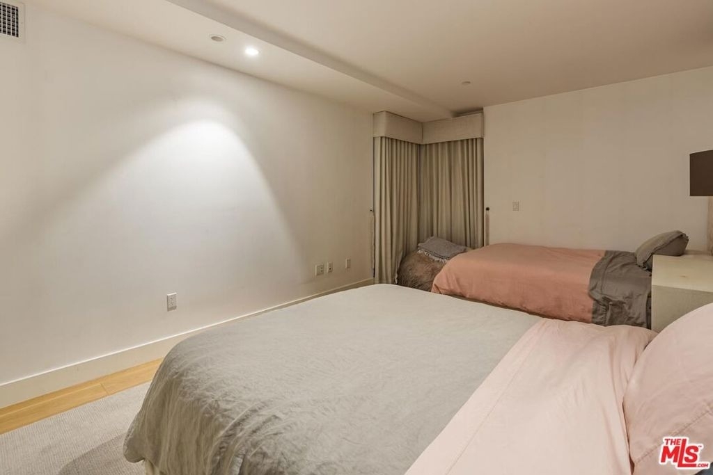 10777 Wilshire Boulevard - Photo 23