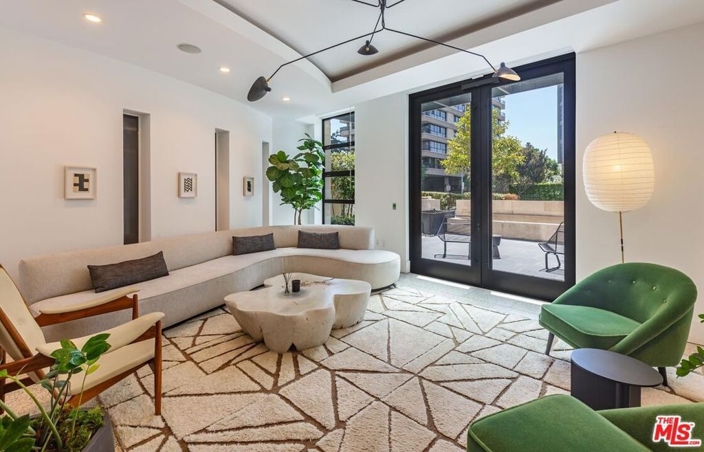 10777 Wilshire Boulevard - Photo 30