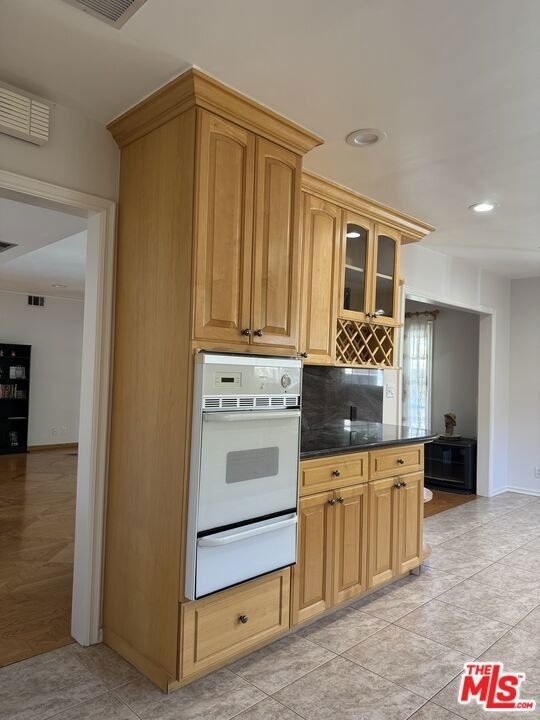5412 Hazeltine Avenue - Photo 22