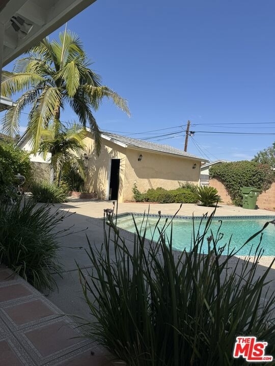5412 Hazeltine Avenue - Photo 27