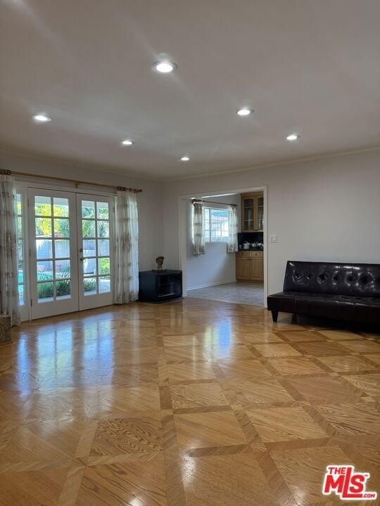 5412 Hazeltine Avenue - Photo 16
