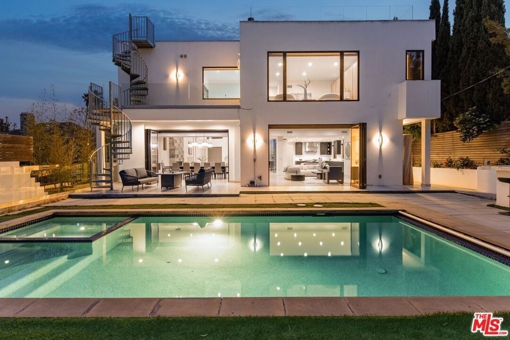 12443 W Sunset Boulevard - Photo 39