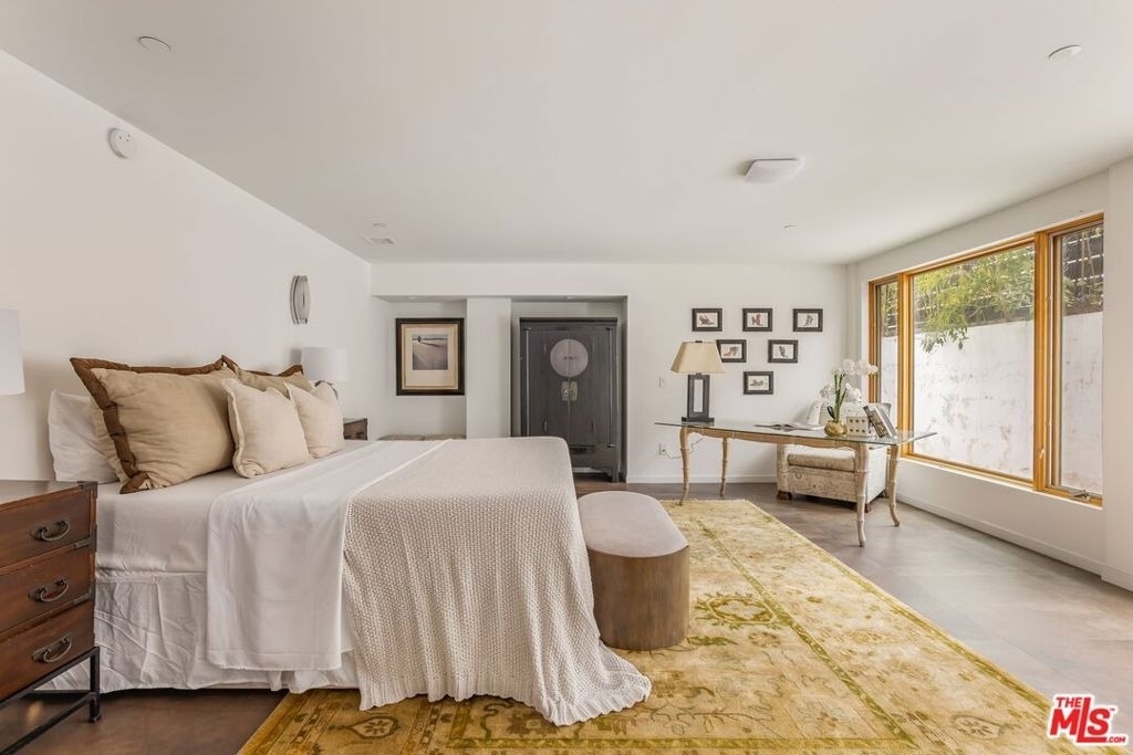 12443 W Sunset Boulevard - Photo 23