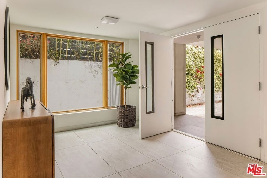 12443 W Sunset Boulevard - Photo 20
