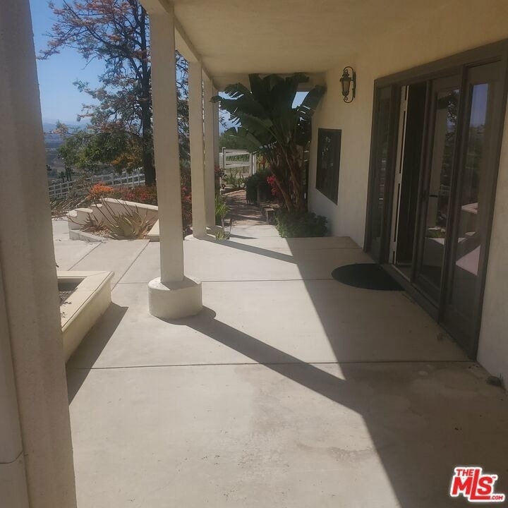 42100 Parado Del Sol Drive - Photo 7