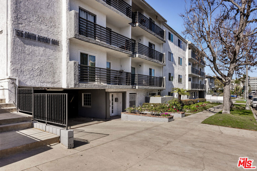 1515 S Beverly Drive - Photo 30