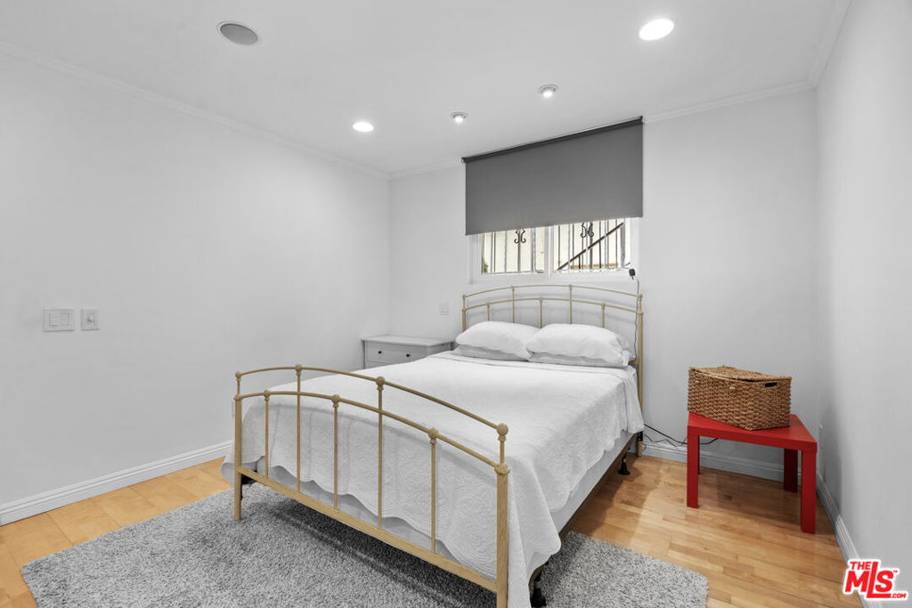 1515 S Beverly Drive - Photo 12