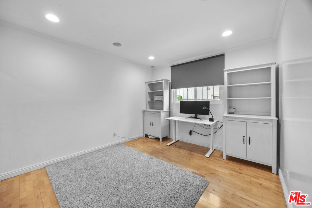 1515 S Beverly Drive - Photo 16