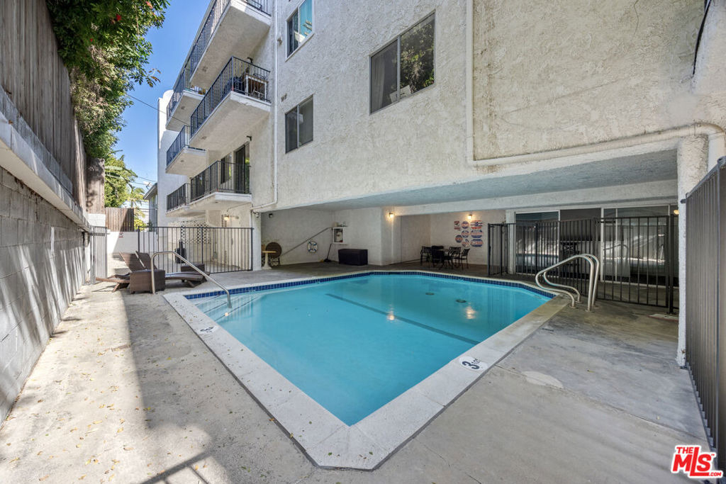 1515 S Beverly Drive - Photo 23