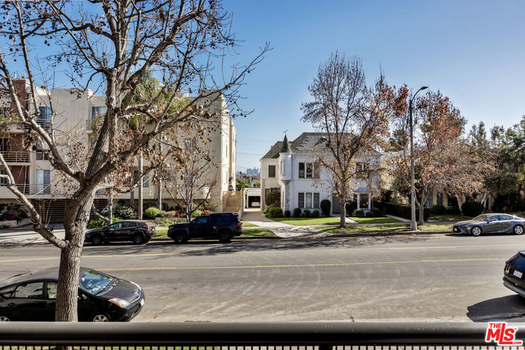 1515 S Beverly Drive - Photo 21