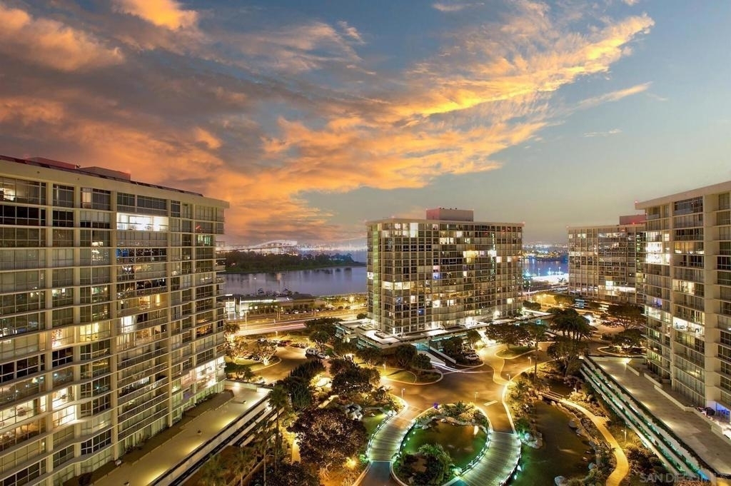 1820 Avenida Del Mundo - Photo 31