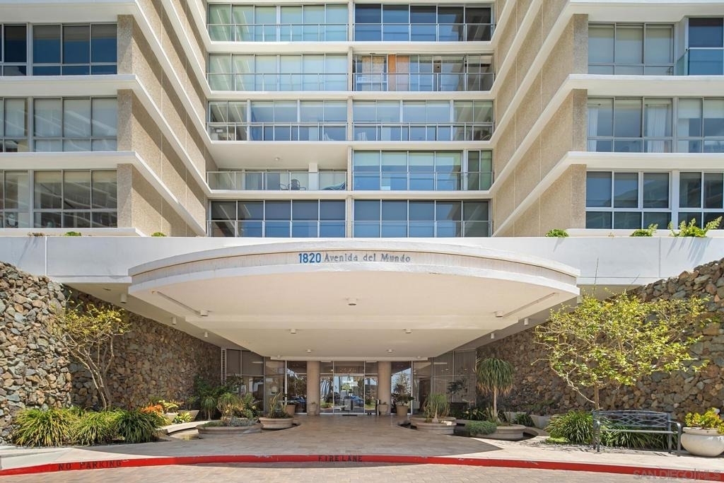 1820 Avenida Del Mundo - Photo 26