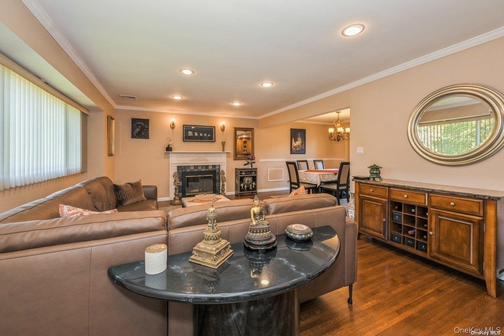 41 Eaton Road - Photo 2