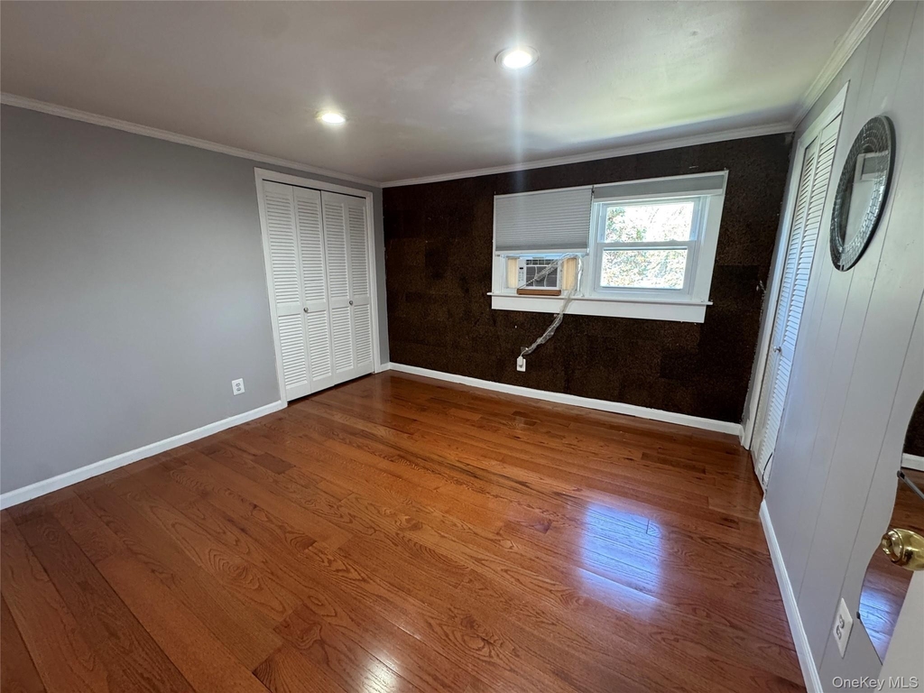 486 Silver Street - Photo 4